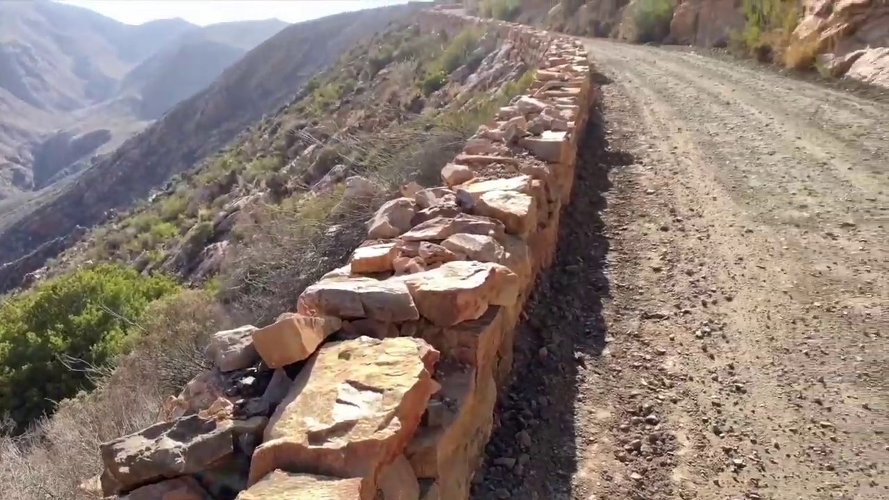 Africa - Karoo, Prins Albert, Swartberg, Mountain Pass, Matjiesfontein - South Africa