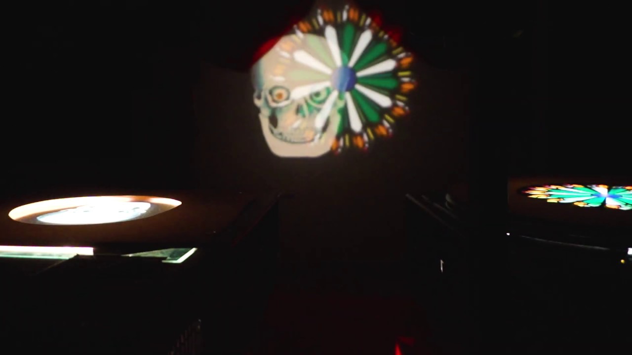 Mechanical Slide Demo - Overhead Projector