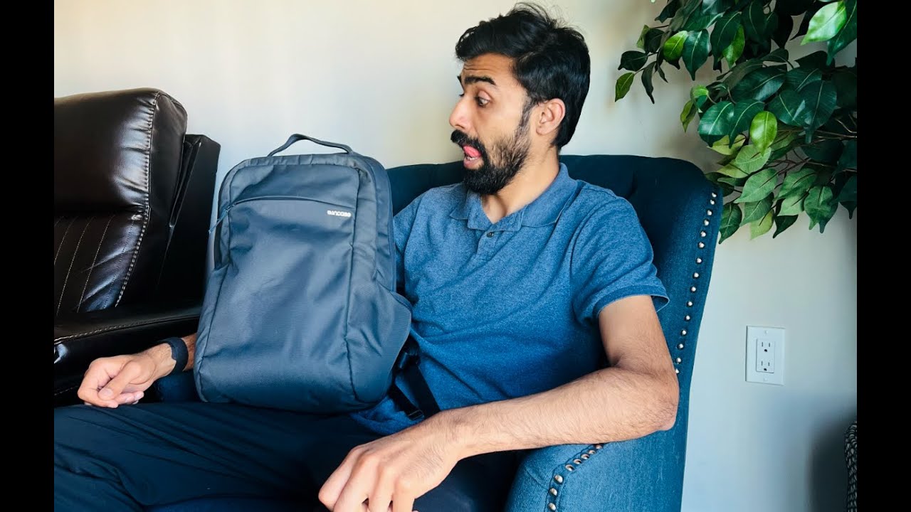 What's in my Tech backpack!!!