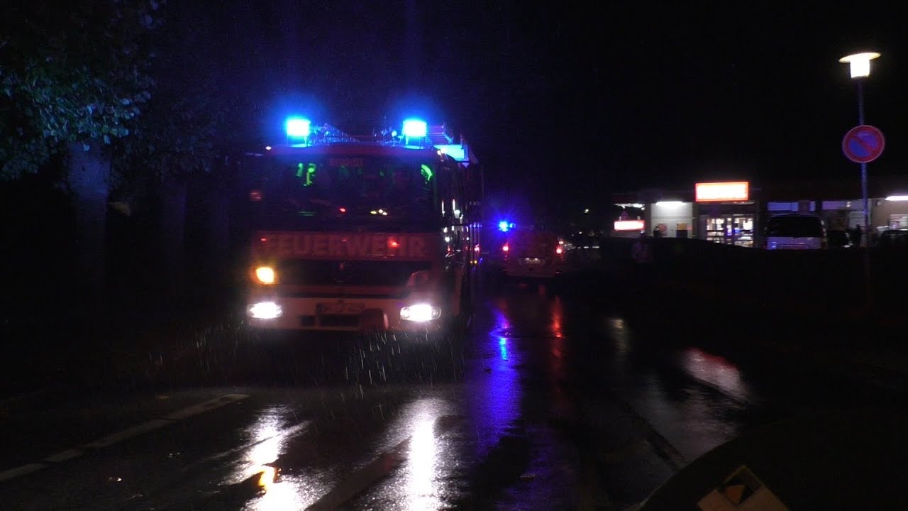 [Großeinsatz in Neustadt in Holstein] Einsatzfahrten Feuerwehr Neustadt + Feuerwehr Grömitz + SEGs