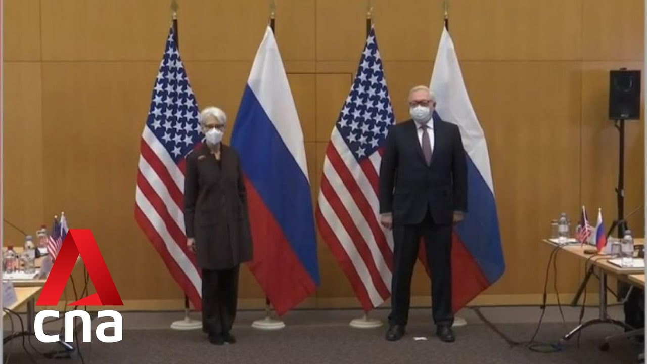 US and Russia hold high-level talks over Ukraine crisis