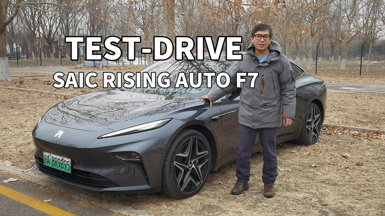 SAIC MOTOR RISING AUTO F7 TEST-DRIVE