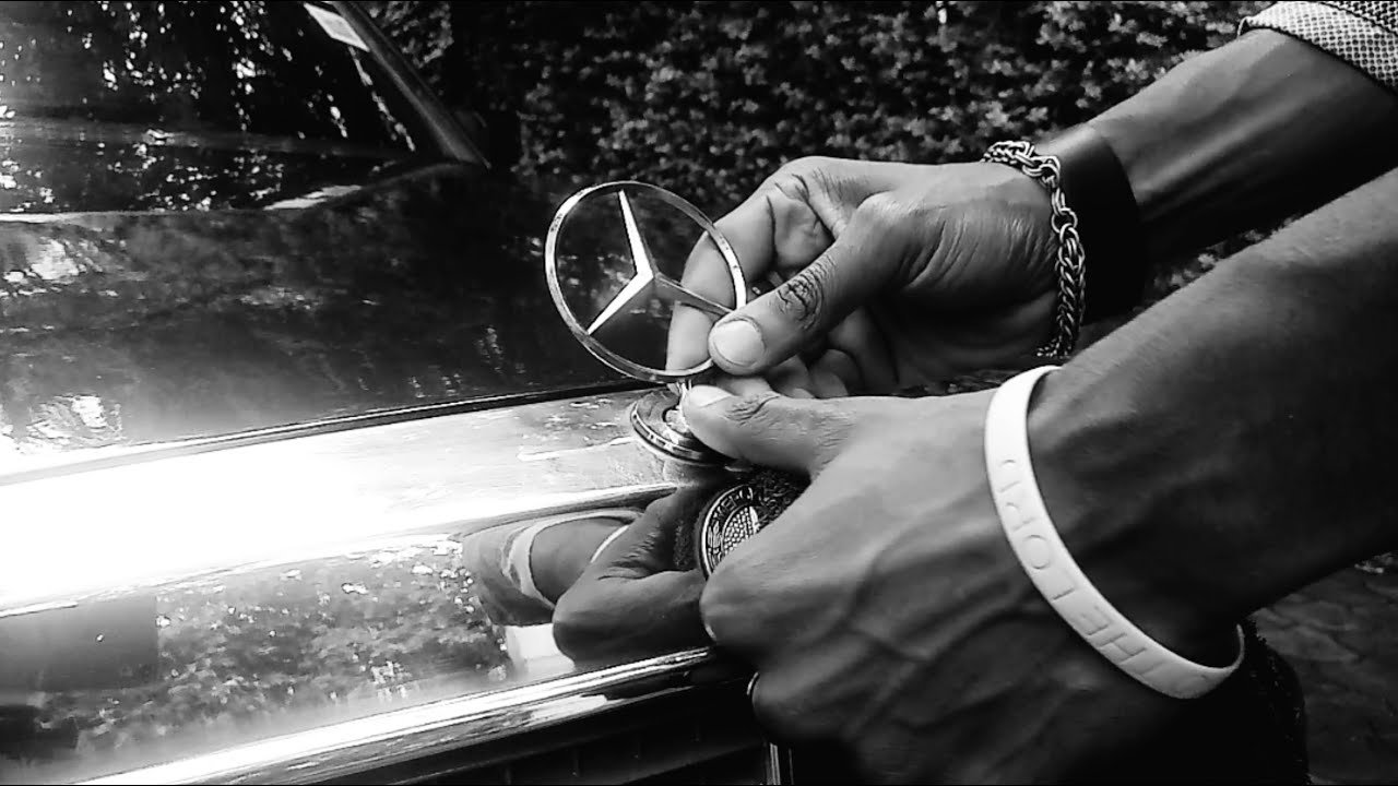 W126 MERCEDES BENZ 300SEL