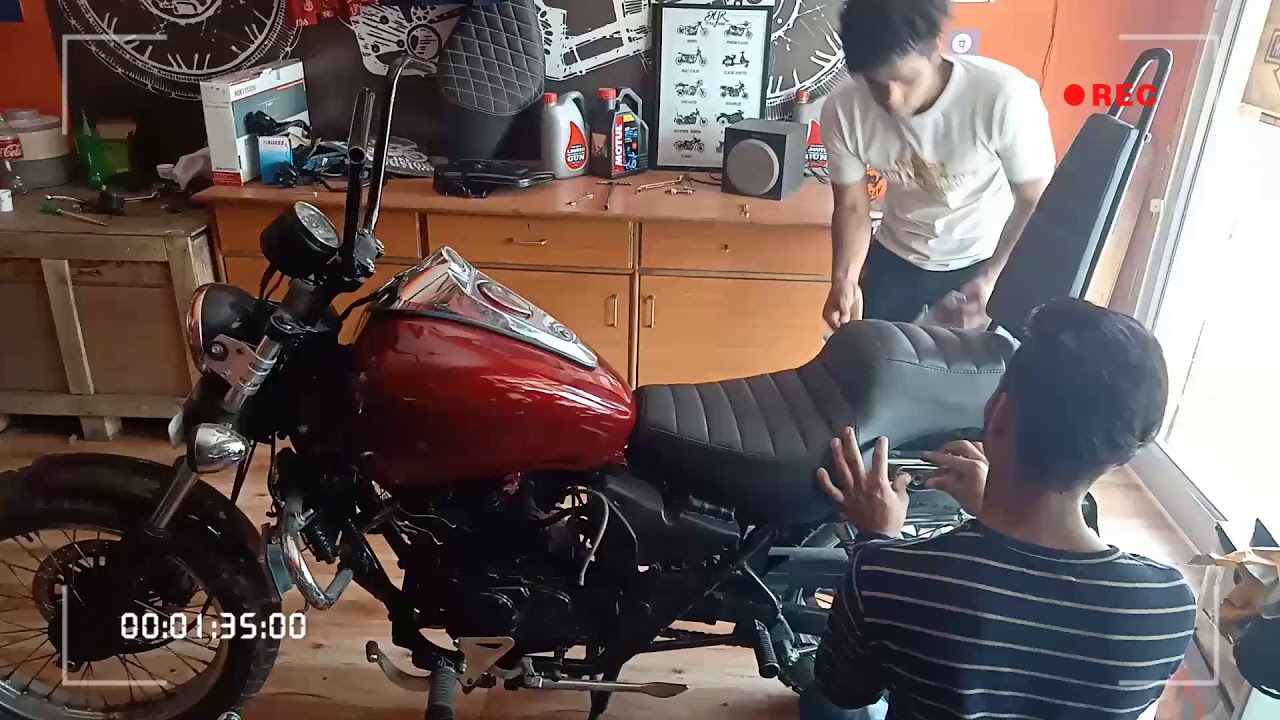 bajaj avenger custom chopper by  imperial custom motorcycles 1/2