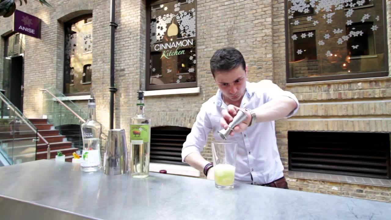 Anise Bar - Asian Sour Apple Cocktail