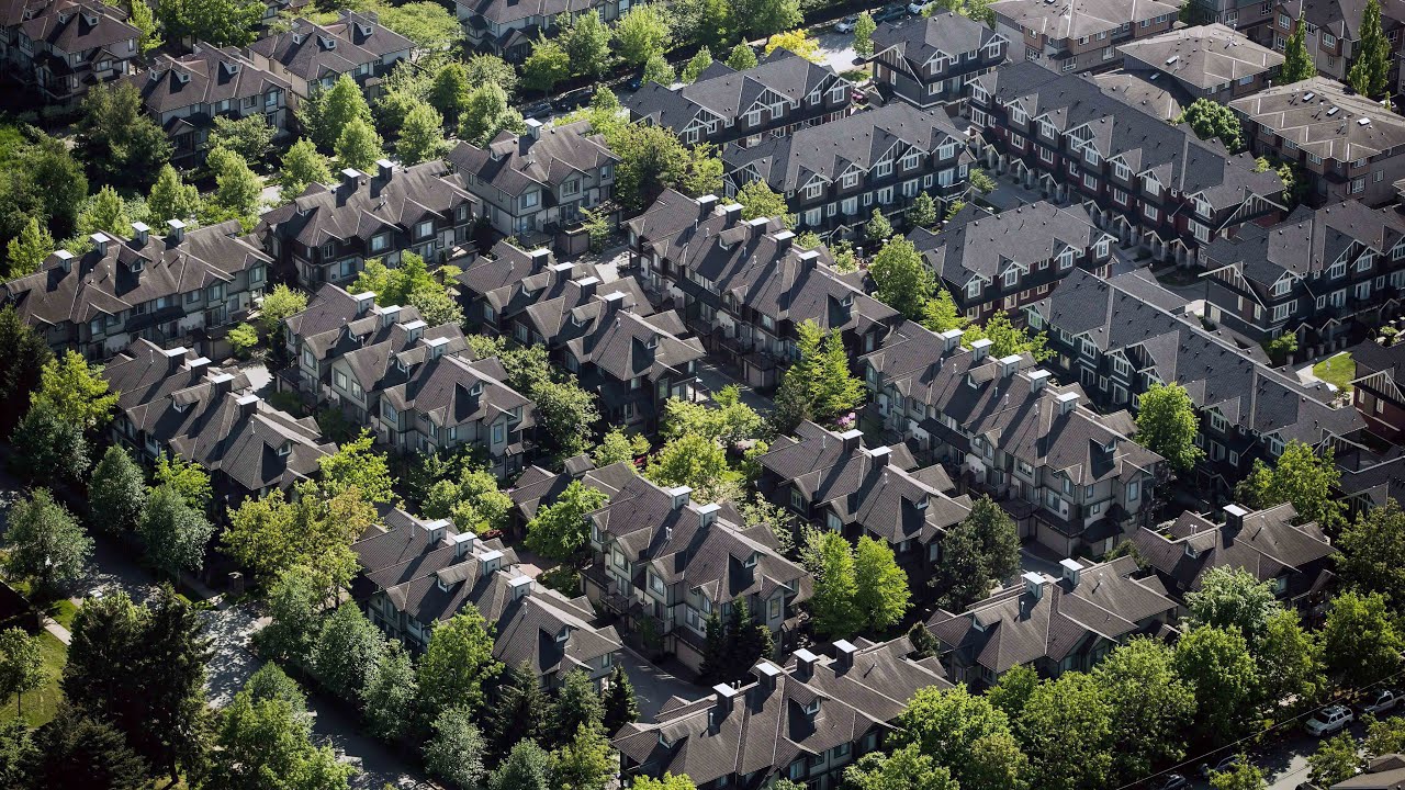 Canada has the highest debt levels in G7 | CMHC warning