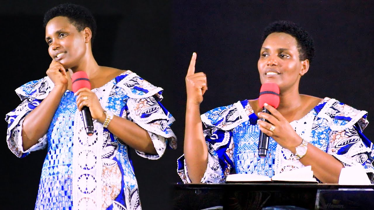 Pst KANZIGA😍 SENGA GUTYA BURI GIHE UZABONA UMUGISHA UBURE AHO UWUKWIZA /KUGENDANA NI MANA MURI BYOSE