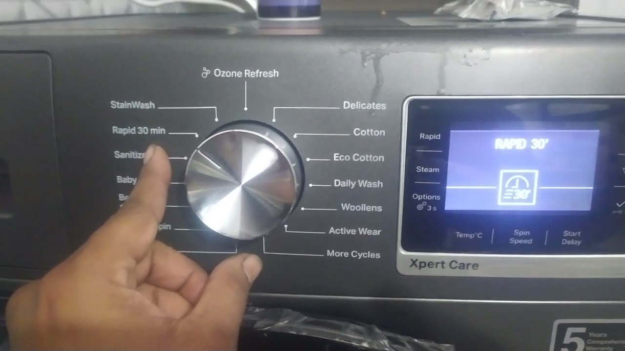 Whirlpool  Front Load Display  /  Whirlpool  Front Load Washing  Load Demo