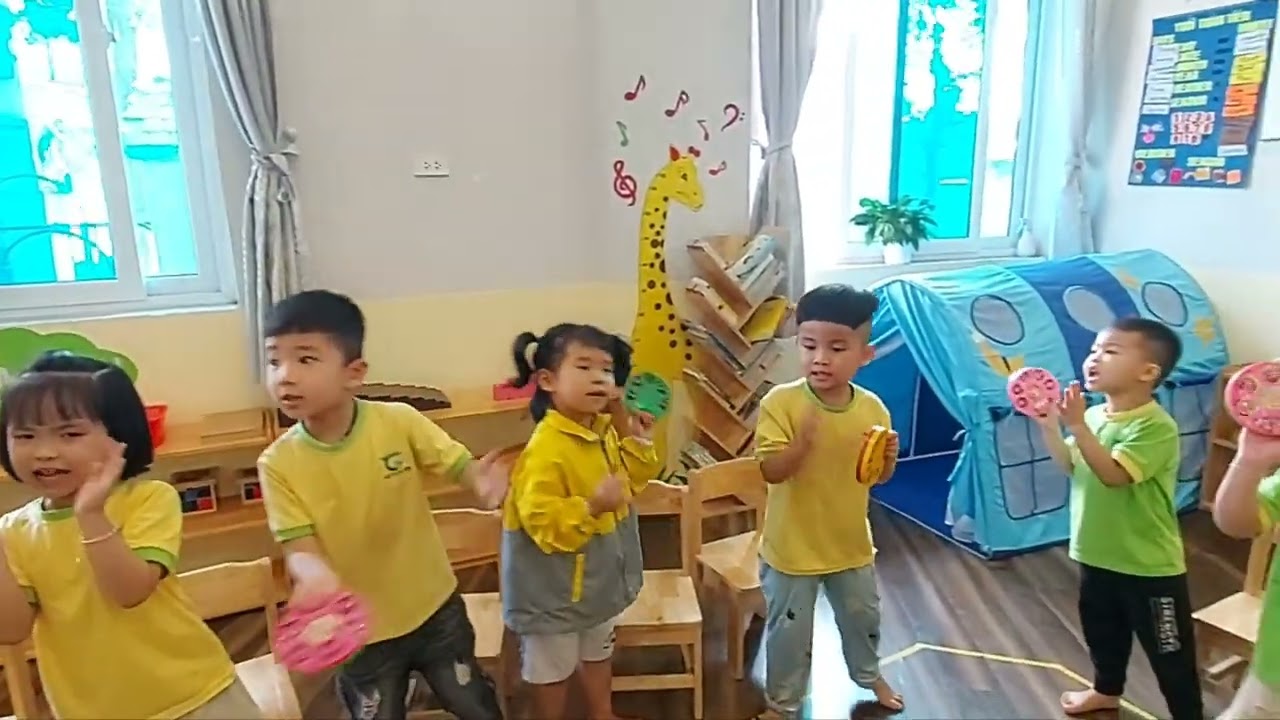 Âm nhạc - Dạy vận động 