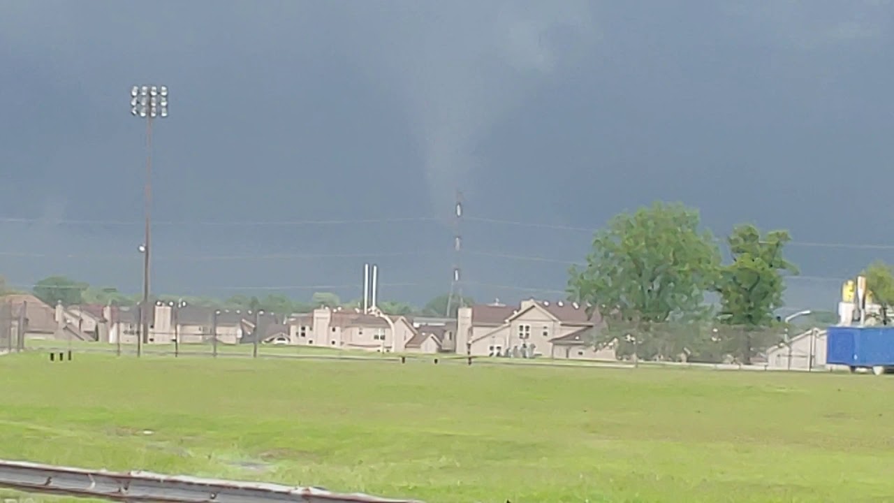 Tornado Steger Illinois 5-27-19