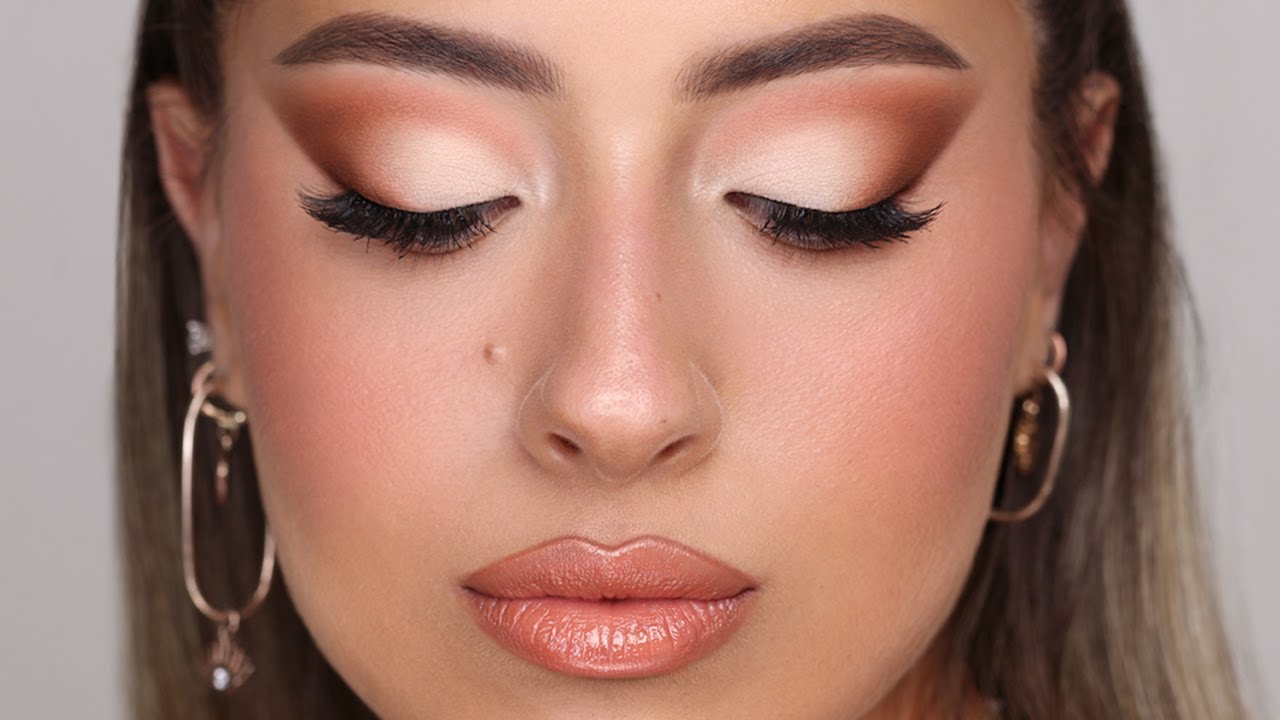 MATTE PEACH EYESHADOW | Hindash