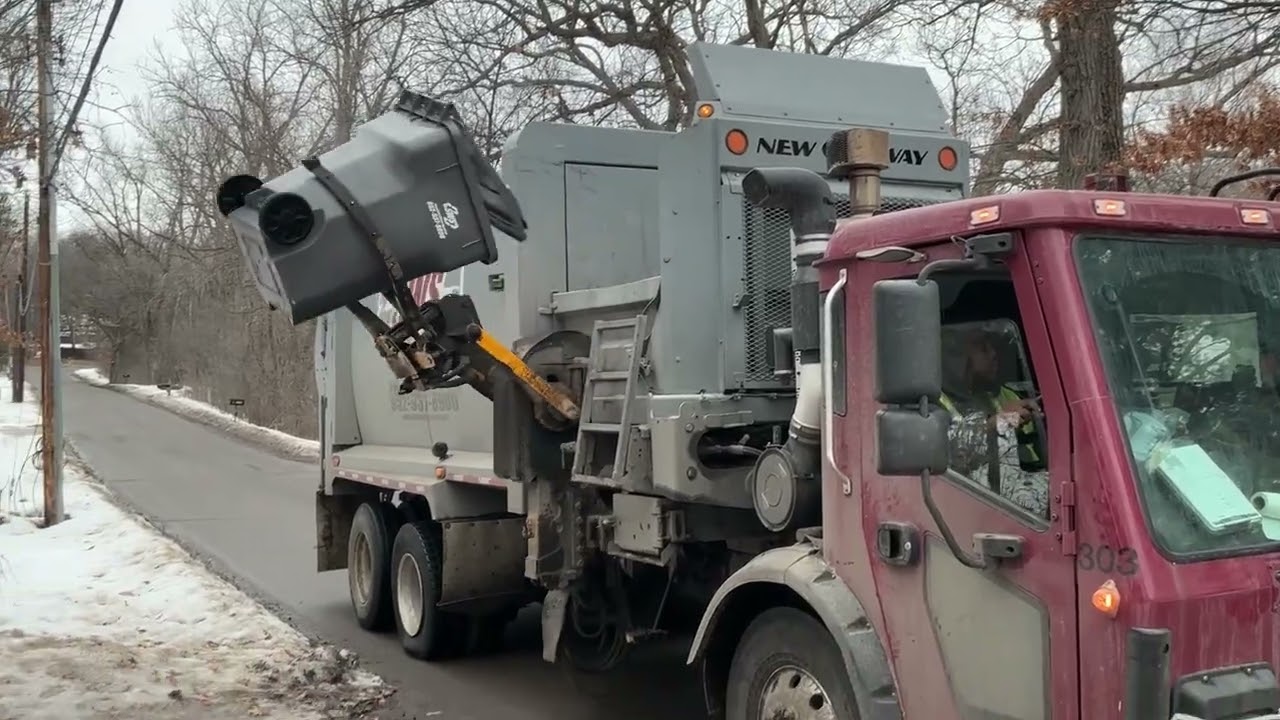 Garbage day#122