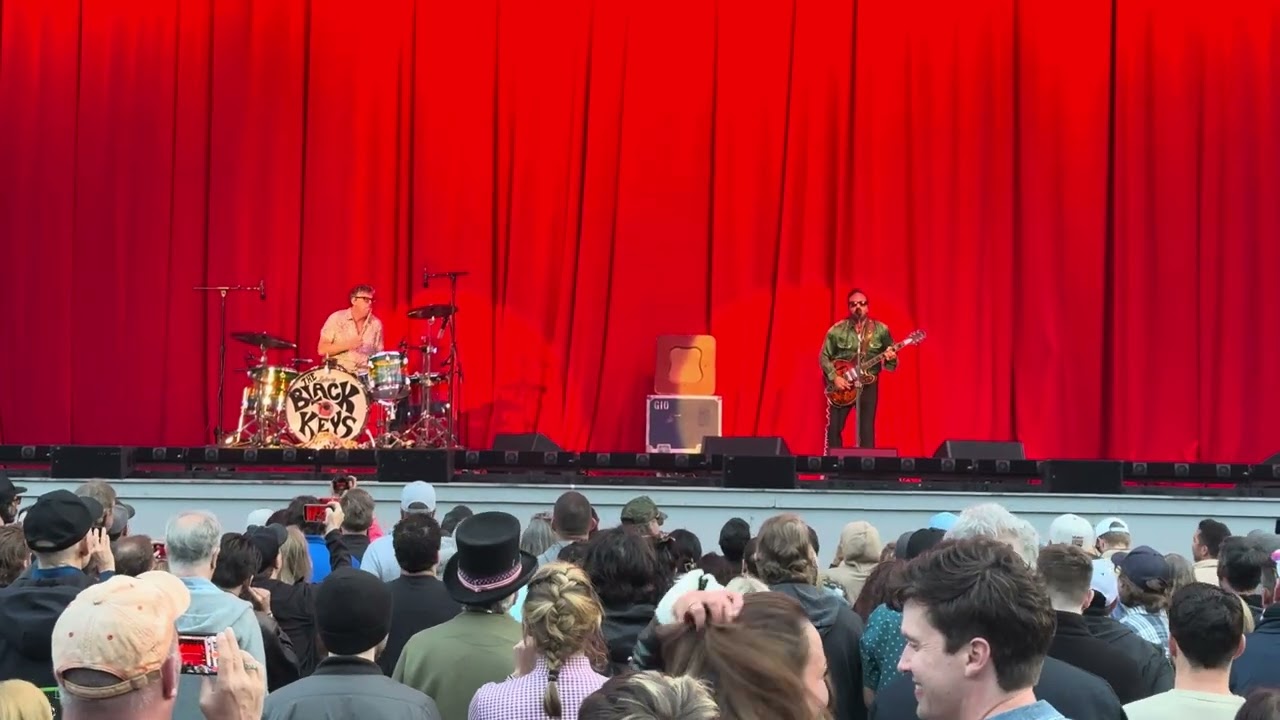 The Black Keys - Thickfreakness (Greek Theatre, CA 06/01/2025)