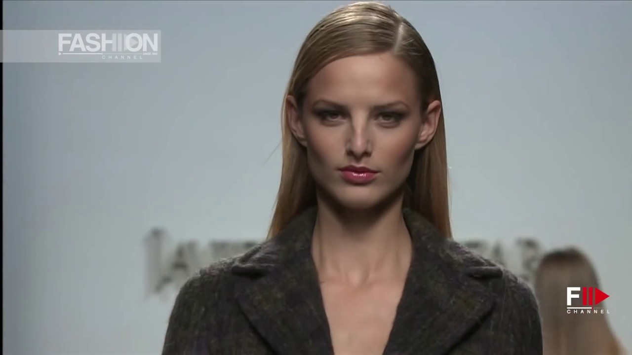 JAVIER LARRAINZAR Autumn Winter 2011-12 Madrid pret a porter women - Fashion Channel