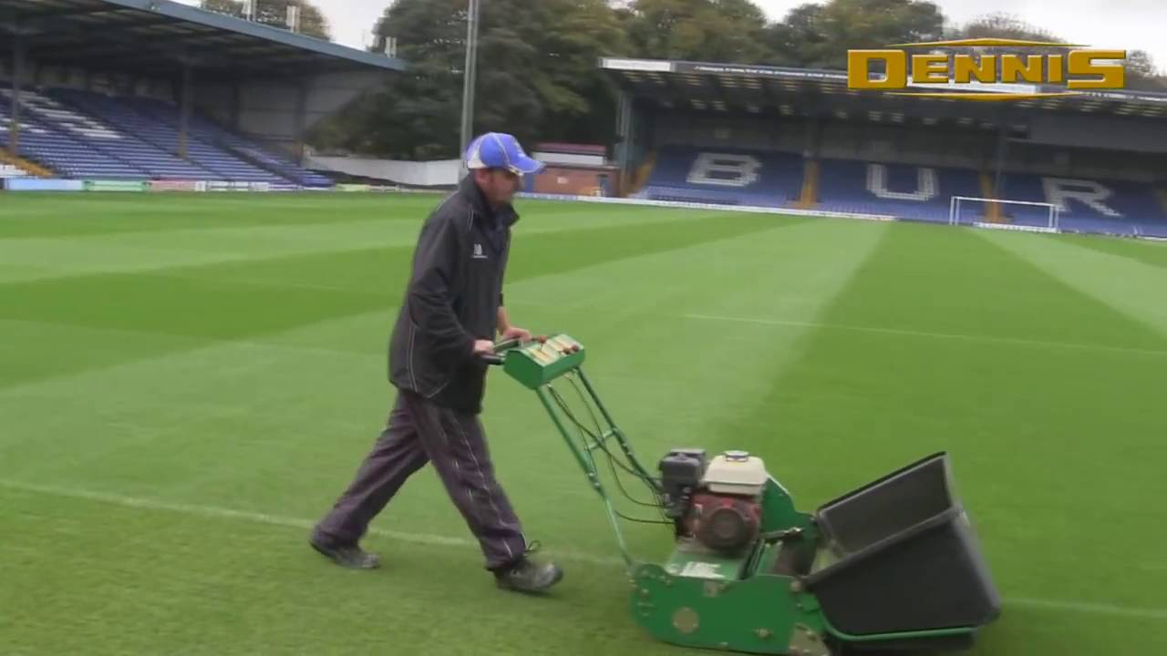 Dennis G860 mower chosen by head groundsman at Bury FC