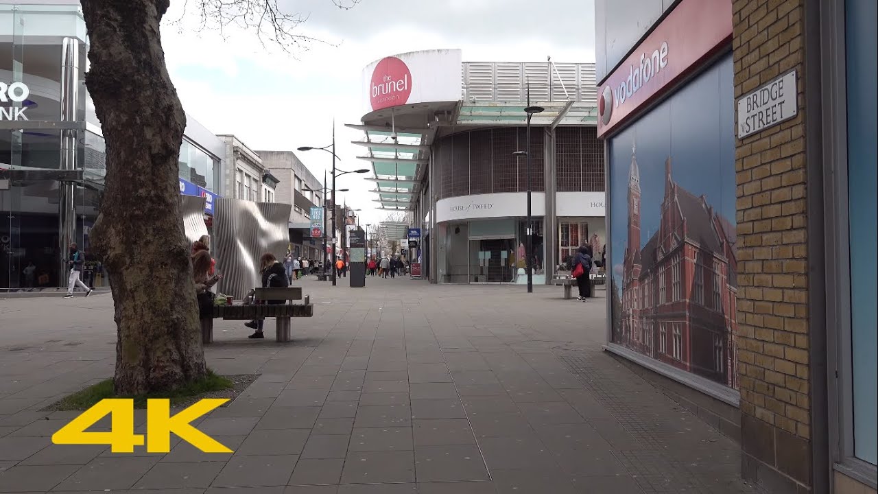 Swindon Walk: Town Centre【4K】