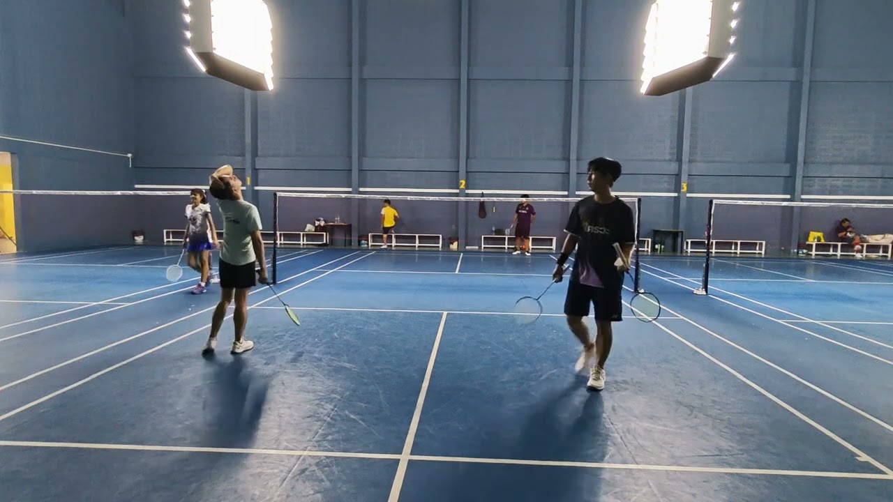 P'Kie+Lham VS Jay+Pingpong