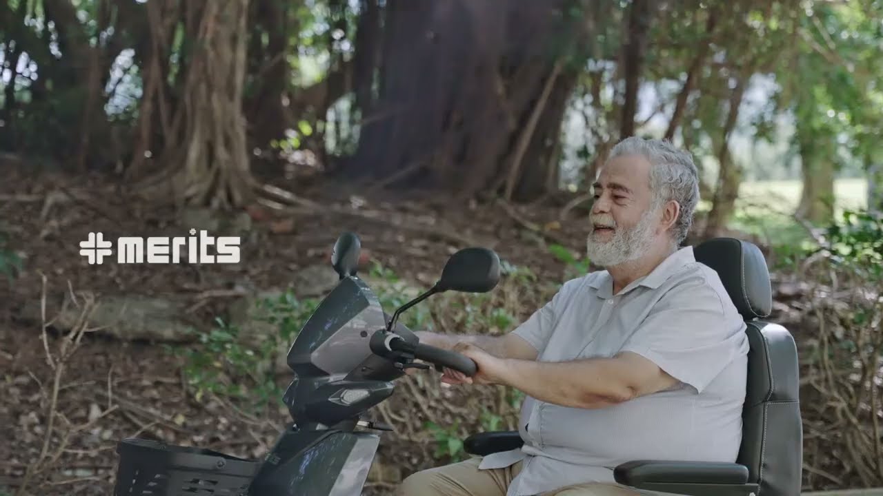 【Merits】 S344B RAPTOR Cross Country Maxi 4-Wheeled Electric Scooter