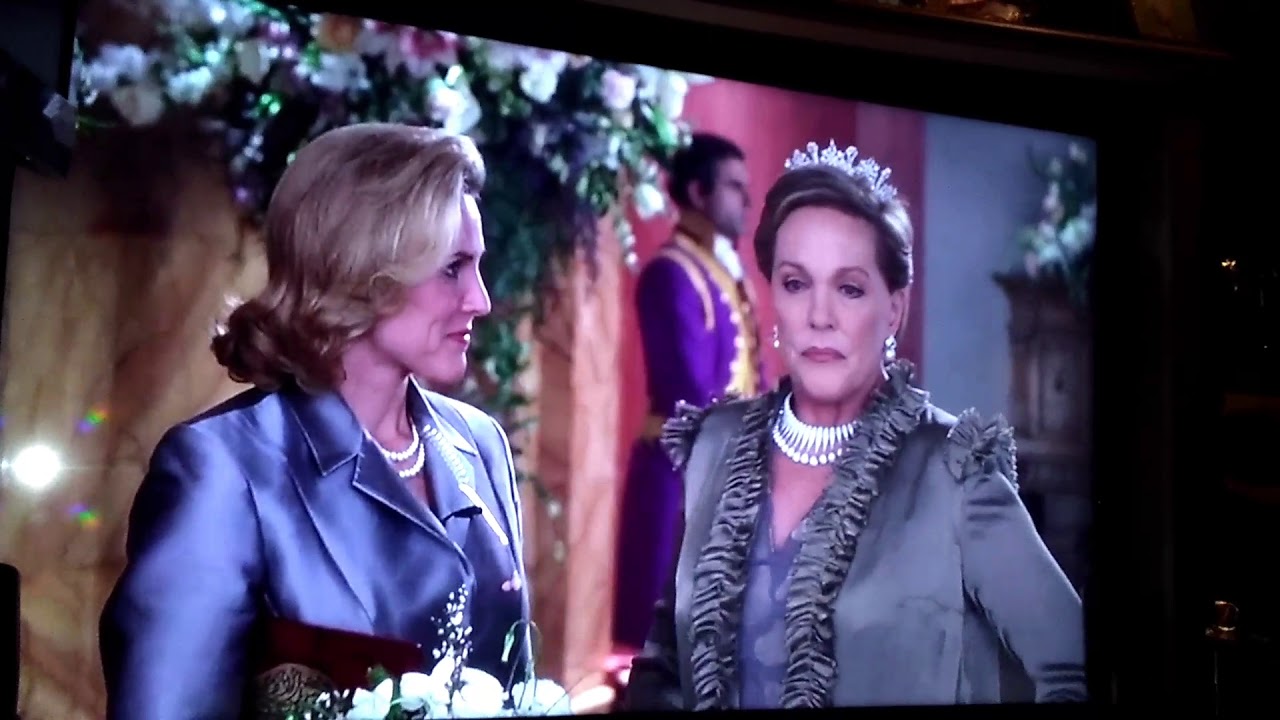Joe marries Queen de Genovia  Princess Diaries Two