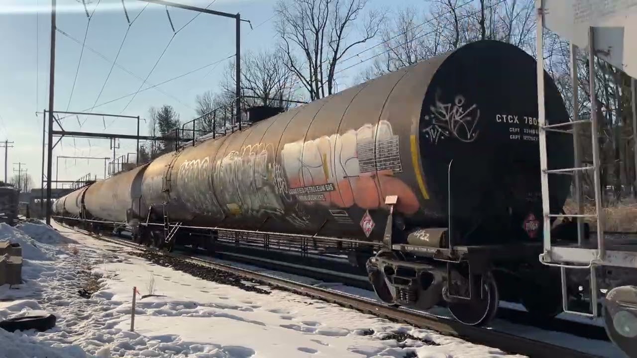 CSX M404 Eastbound Thru Langhorne With A Mac Leader & CSXT 1972 “Family Lines” Trailing Second Out