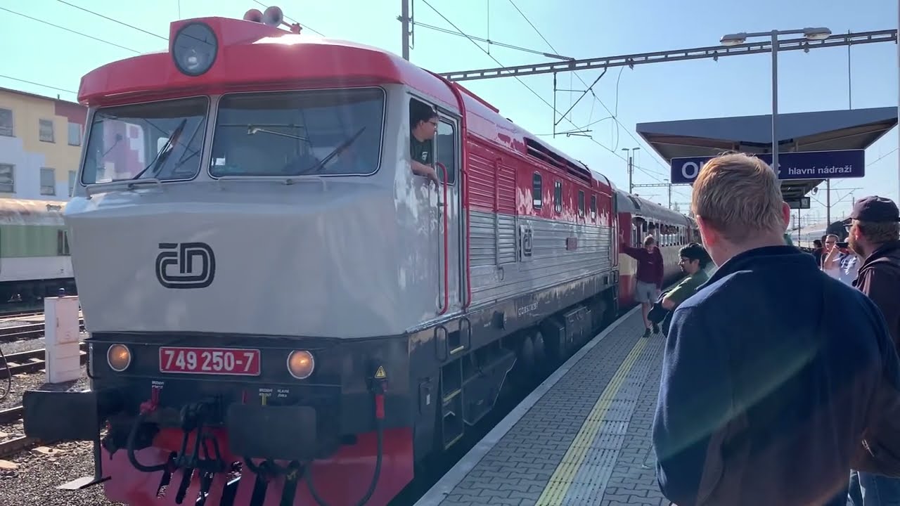749 250-7 Bardotka - Odjezd z Olomouce