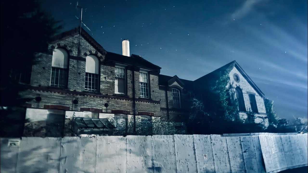THE MOST TERRIFYING NIGHT INSIDE THIS OLD MENTAL ASYLUM| REAL PARANORMAL