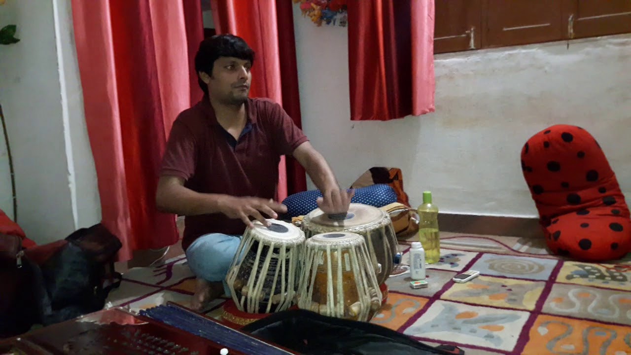 Nagri nagri phira musafir ghar ka rasta bhul gaya