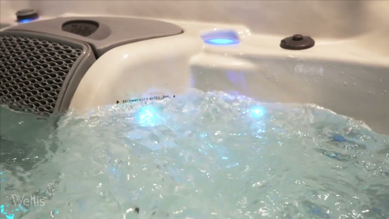 Most Luxurious 6-Seater Hot Tub With Lounger | The Monte Rosa