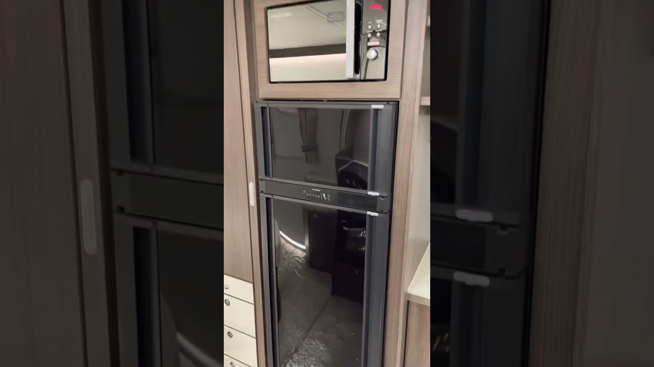 2022 Buccaneer Cruiser Interior
