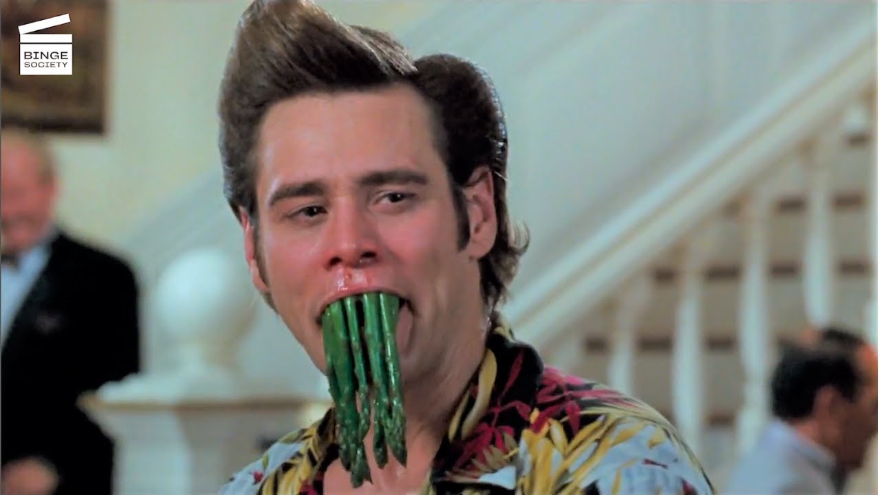 Ace Ventura en Afrique : Le dîner mondain