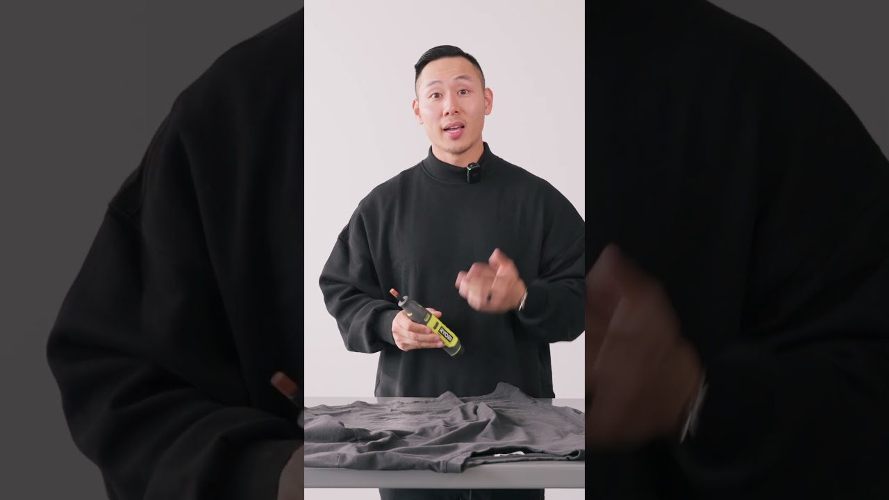 Футболка с эффектом потертости, сделанная своими руками #шорты #мода