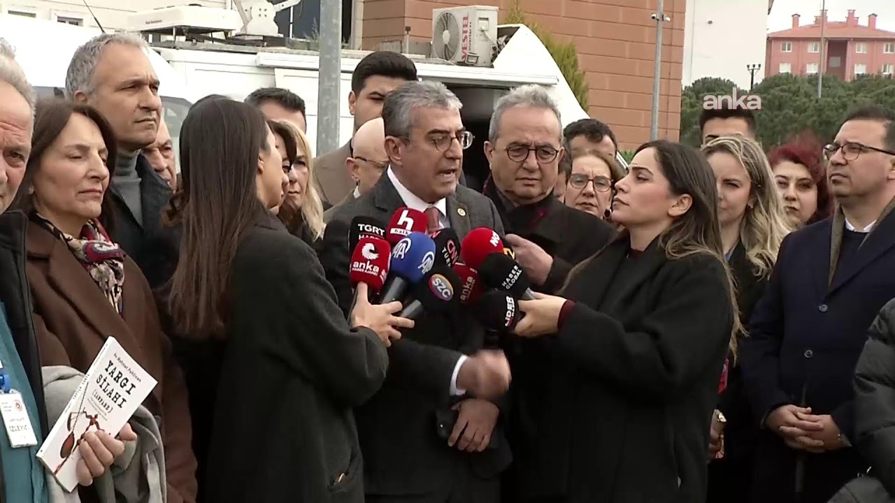 CHP Grup Başkanvekili Gökhan Günaydın Silivri'de açıklama yapıyor #Canlı