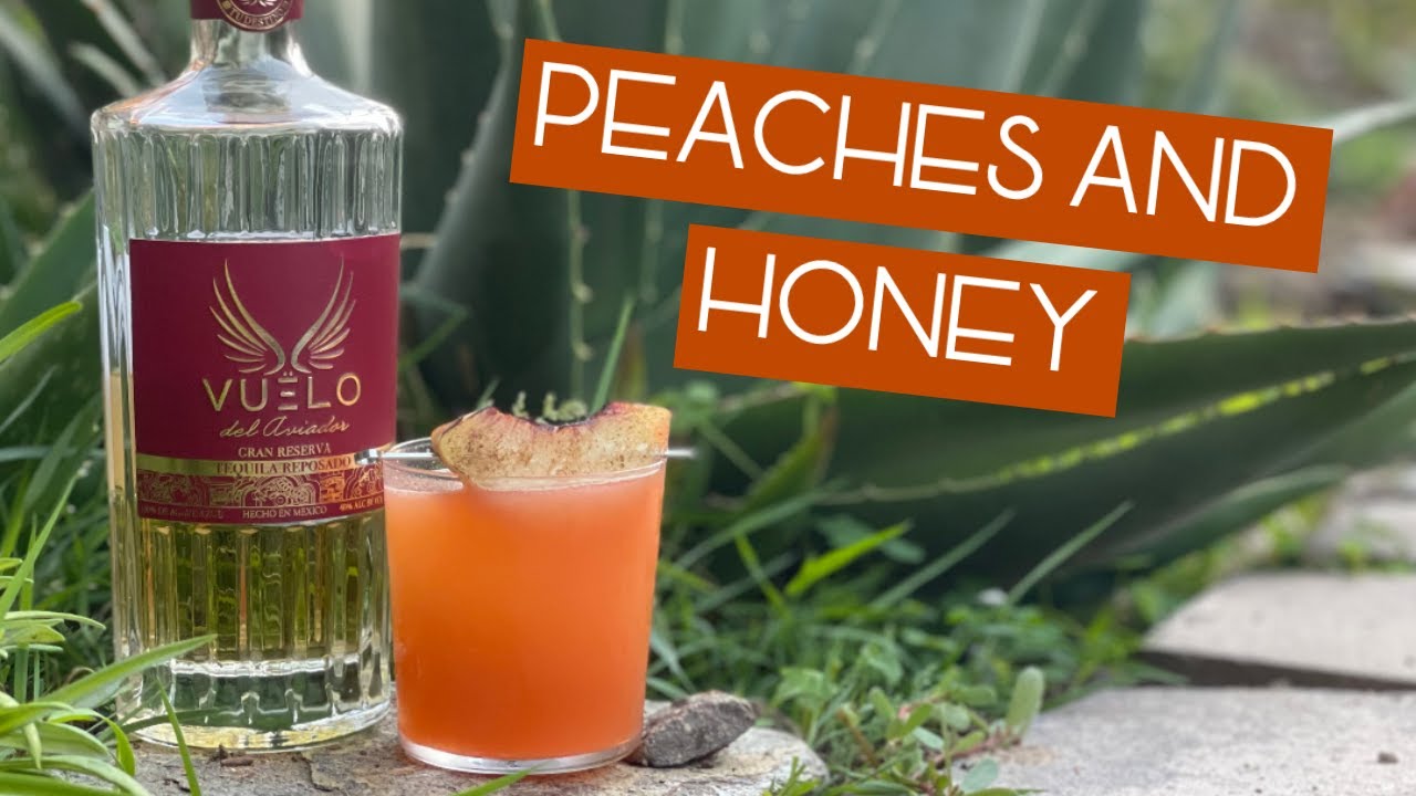 PEACHES AND HONEY || Peach cocktail recipe with tequila!
