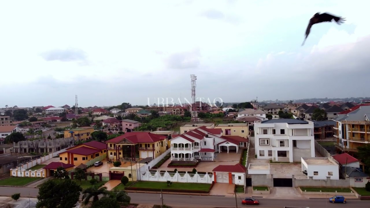 GHANA KUMASI - SANTASI ESTATE VIEW