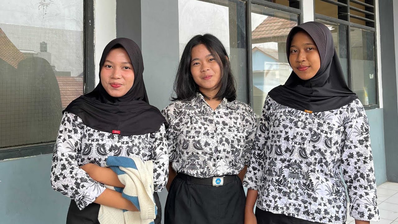 Tugas bahasa indonesia bernegosiasi, kelompok 7, kelas X.6