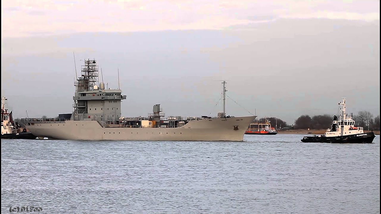 Tender RHEIN im Schleppverband | Weser h&ouml;he Brake Unterweser