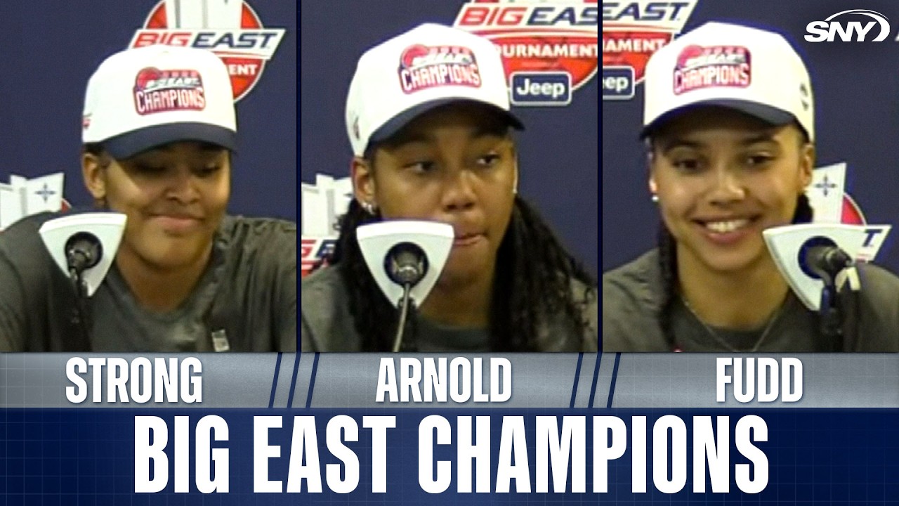 Сара Стронг, Кей Кей Арнольд и Аззи Фадд после завоевания титула чемпионов турнира Big East: «Раб...