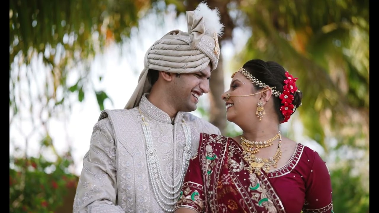 Smit Weds Jahanvi #weddingphotography #wedding #indianwedding #enjoyment #prewedding 