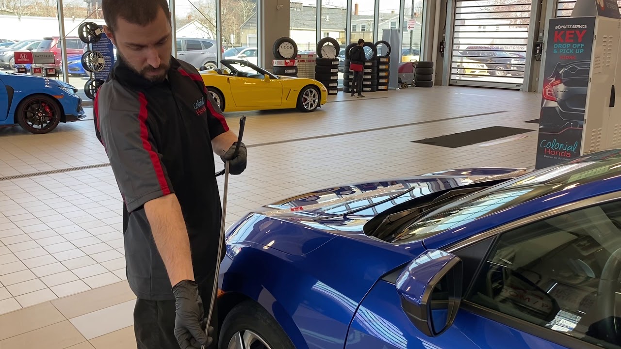 How to install Honda wiper blade refills