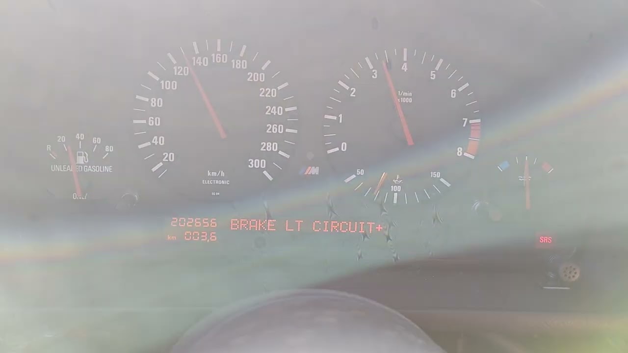 E34 m5 highway driving