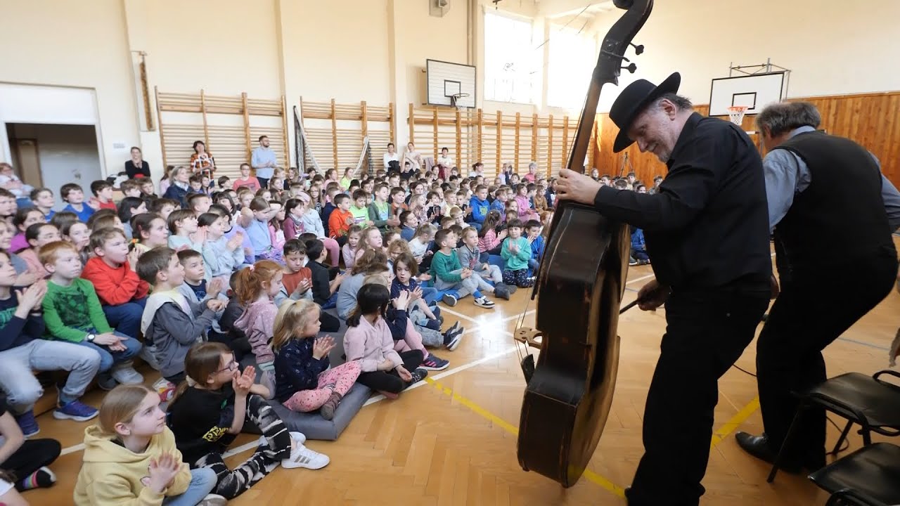 A Muzsikás együttes látogatott a Bartók iskolába - 2024.03.31.