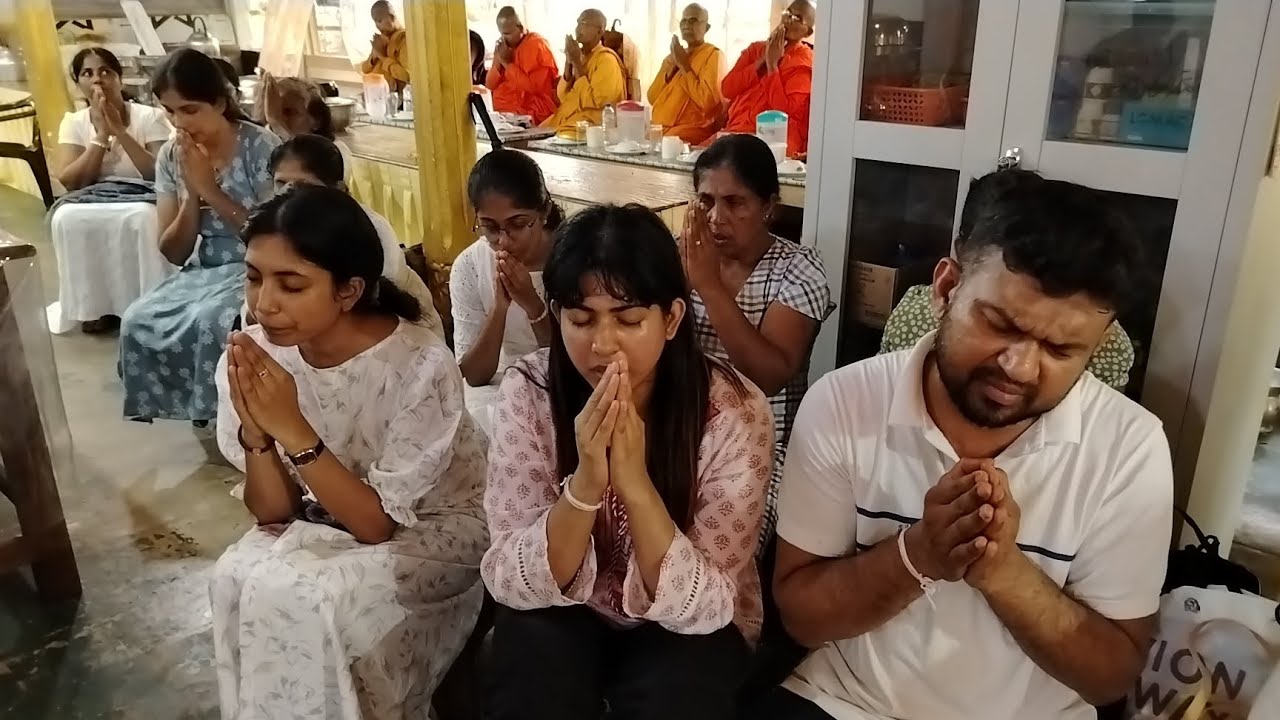 වෛද්‍ය චින්තක වීරකෝන් මහතා සහ වෛද්‍ය පියුමි  වීරසිංහ මහත්මිය විසින් මෙම පින්කම  සිදු කරන ලබන්නේ. 🙏🌷🌷