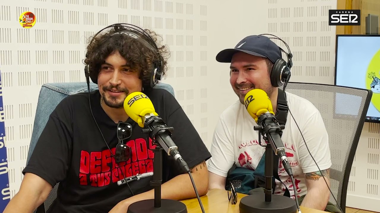 Entrevista al grupo de rap 'Space Surimi' y actuación