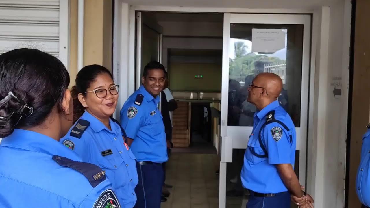 Comparution de Pravind Jugnauth devant le tribunal de Pamplemousses et des trois personnes arrêtées.