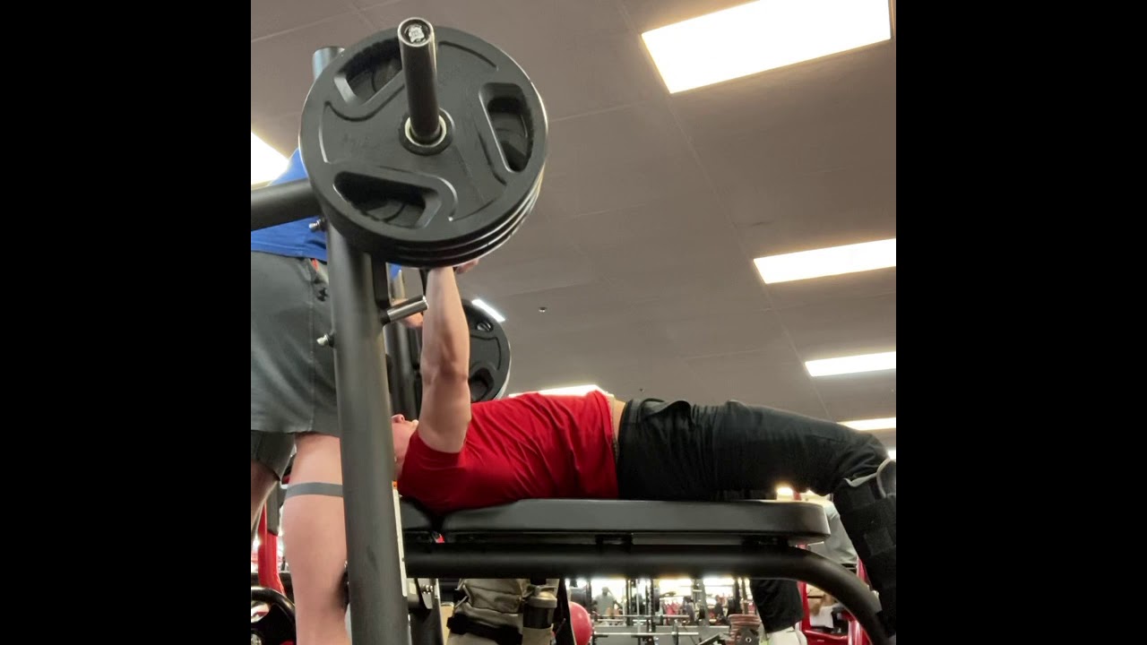 315 Bench Press 13 weeks after surgery 335 in 2 weeks Bench tips.