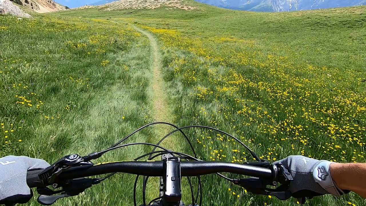 Hautes-Alpes. Serre Chevalier-Briançon Vallée.