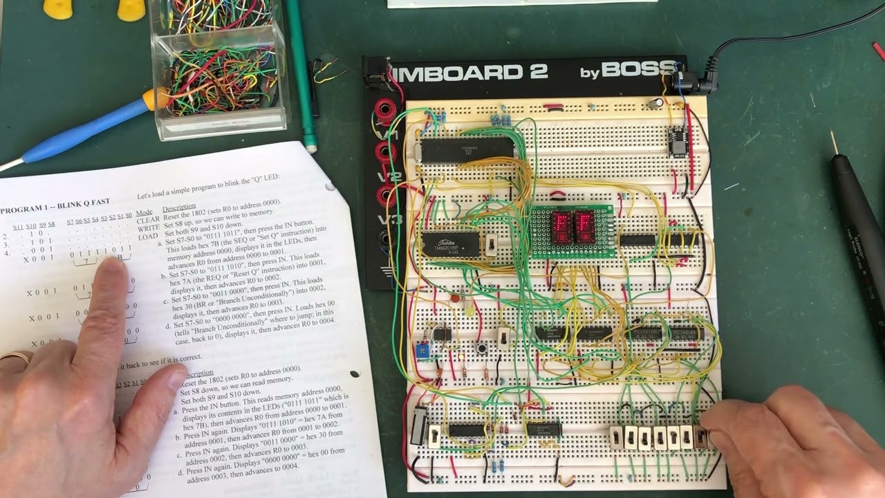 CDP1802 microprocessor on the breadboard