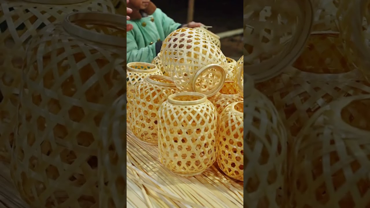 Bamboo Lanterns Reunion Lights Up New Year's Celebrations, Sparking Peace & Joy Each Year