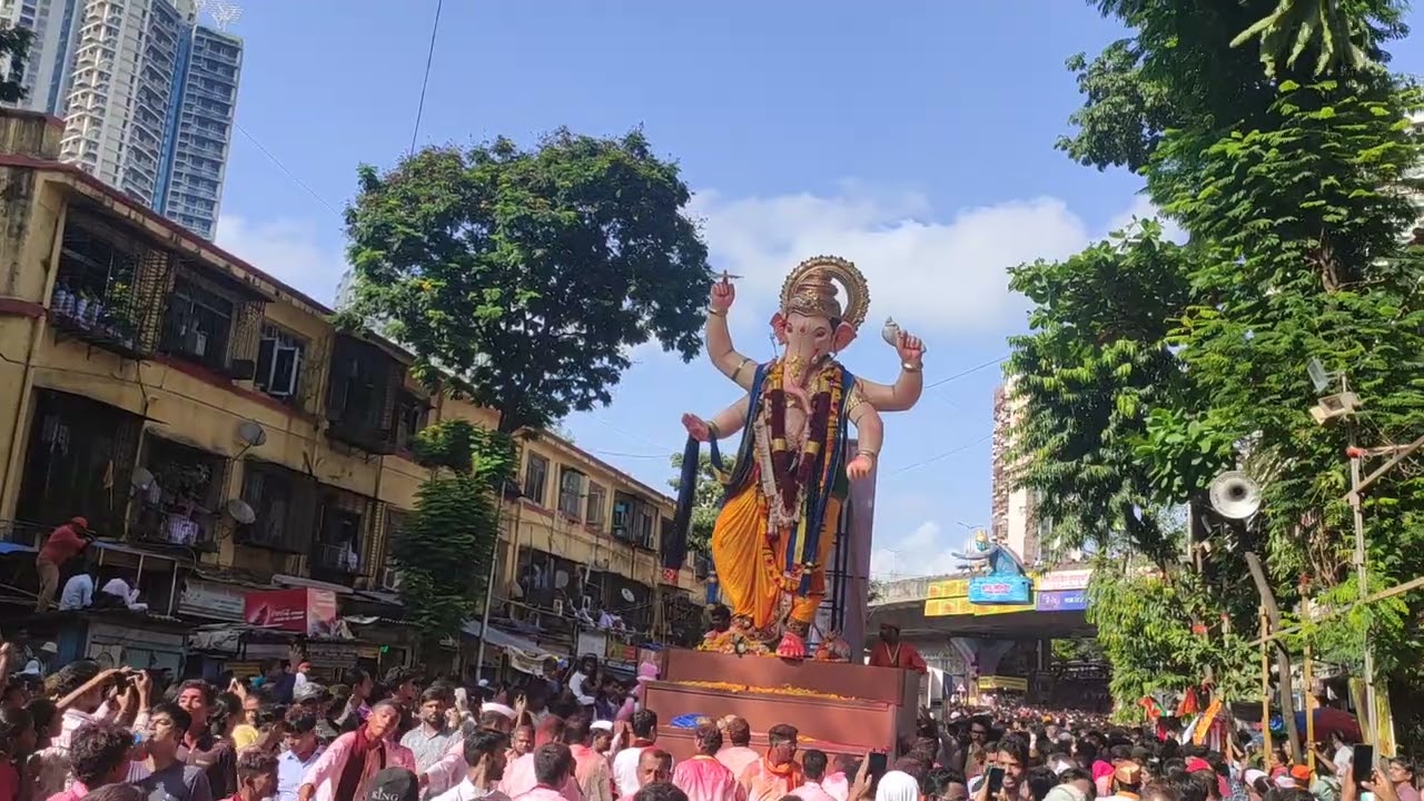 Mumbai Ganpati Vicerjan Part-112
