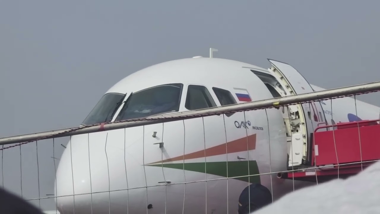 Jets forming a Indian flag in air